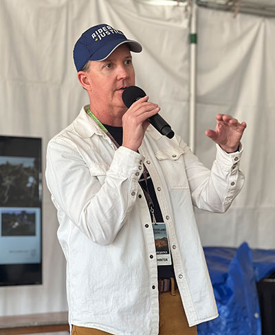 Scott O'Sullivan speaking at Overland Expo about protecting yourself after an accident.